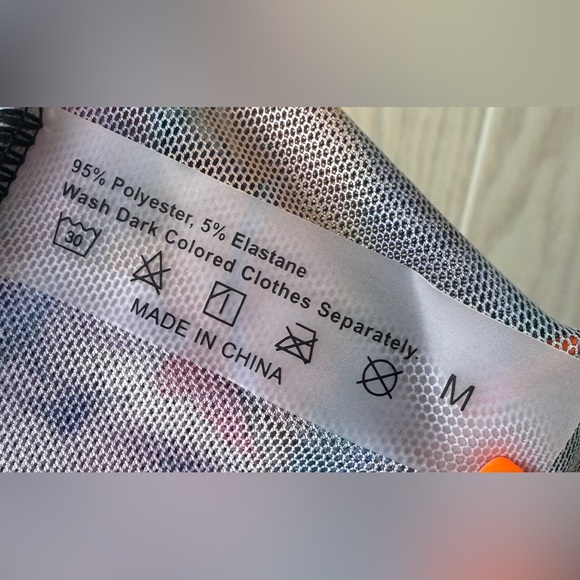 Swim Summer Beach Floral Print Split Thigh Cover Up Size M EUC - Picture 7 of 7